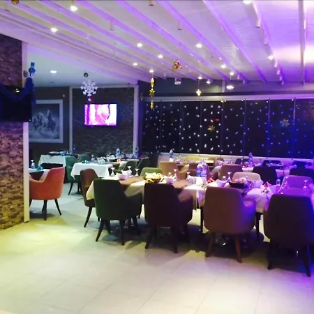Istanbul Hotel 3*